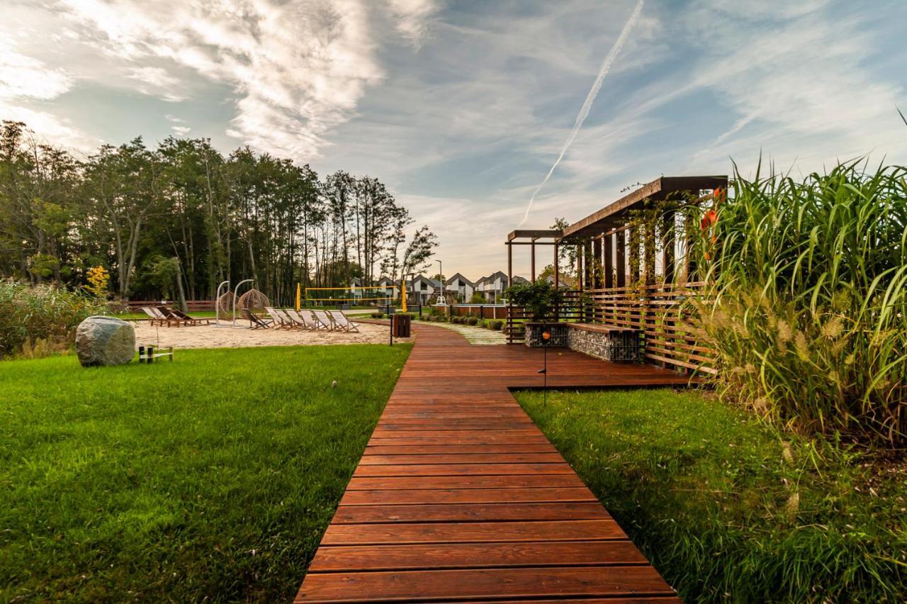 Baltic Natur Park - Holiday Resort Нехоже Экстерьер фото